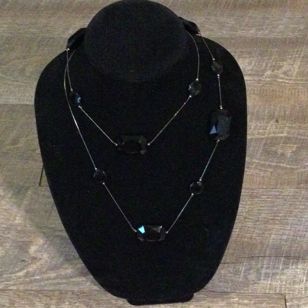 Sophisticated Black Gemstone Necklace